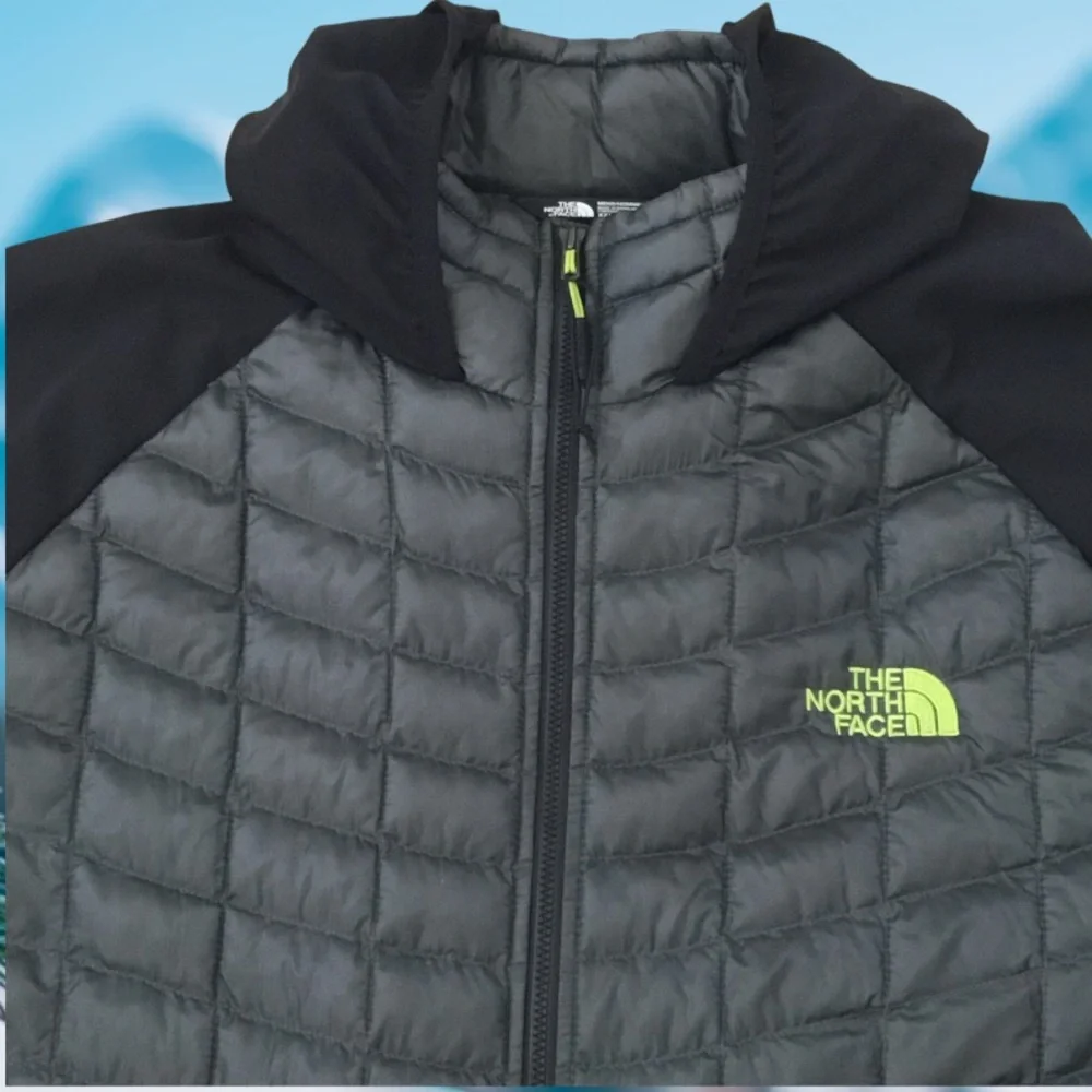 The North Face Thermoball Hybrid Hooded Quilted Puffer Jacket